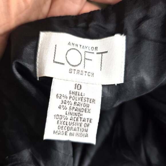 Vintage Y2K Ann Taylor Black Floral Embroidered A Line Mini Skirt Knee Length - Picture 7 of 7